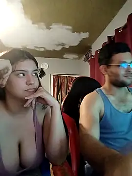 Snapshot of Carandrew chatting on 14, 10, 2025 Carandrew online show from 14, 10, 2025