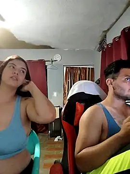 Snapshot of Carandrew chatting on 28, 10, 2025 Carandrew online show from 28, 10, 2025