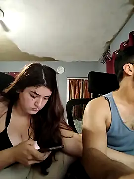 Snapshot of Carandrew chatting on 21, 11, 2025 Carandrew online show from 21, 11, 2025