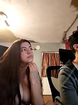 Snapshot of Carandrew chatting on 29, 11, 2025 Carandrew online show from 29, 11, 2025