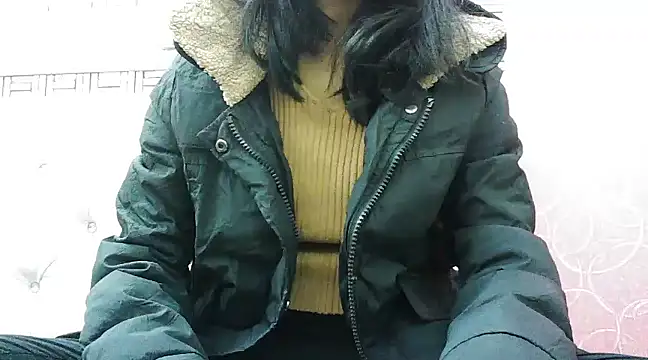 ANSHIKHA KAUR online show from 12, 12, 2024