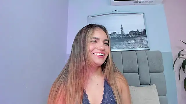 Snapshot of selene_tylor_ chatting on 7, 6, 2026 selene tylor online show from 7, 6, 2026