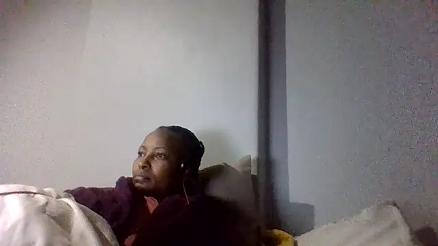 BabeAssXX online show from 18, 7, 2026