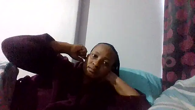 BabeAssXX online show from 12, 10, 2025