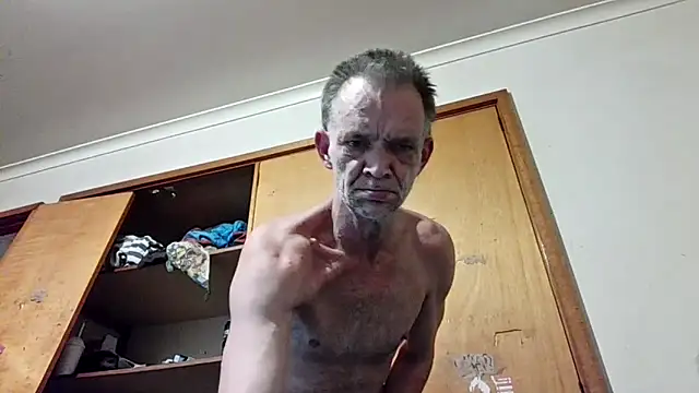 TooFknHorny7676xh online show from 10, 4, 2026