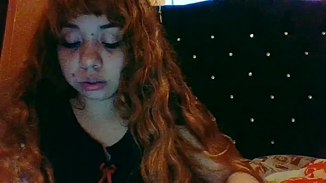 Jennxdolls online show from 18, 6, 2026