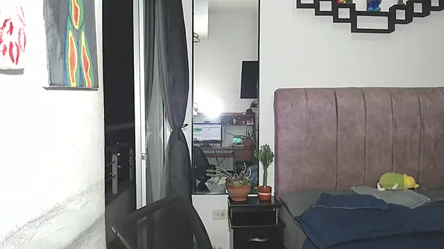 Liza Thurner online show from 9, 9, 2025