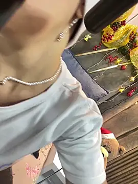 Vicky  skinny  online show from 21, 12, 2024