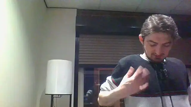 Wesleymodel online show from 13, 2, 2026