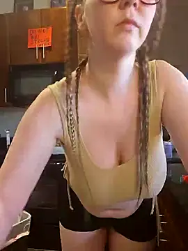 littlelustlamb online show from 19, 9, 2025