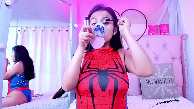 Emma collins23 online show from 11, 3, 2026