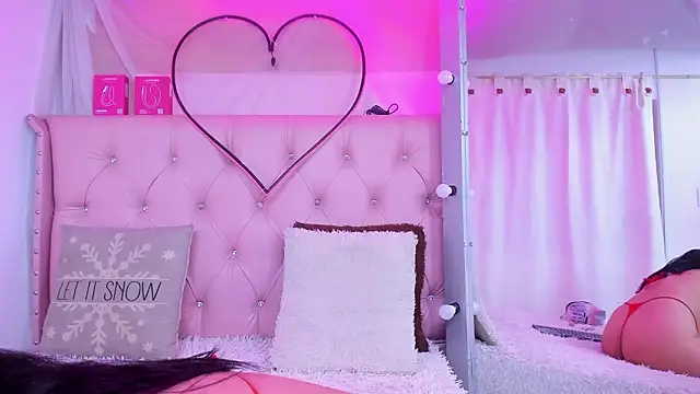 Emma collins23 online show from 10, 3, 2026