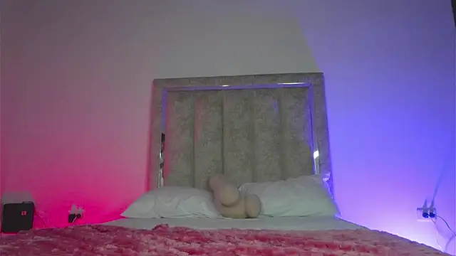 little-Emma online show from 7, 3, 2026