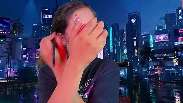 Snapshot of little-Emma chatting on 14, 9, 2025 little-Emma online show from 14, 9, 2025