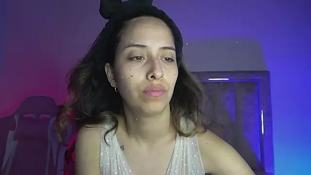 little-Emma online show from 19, 2, 2026