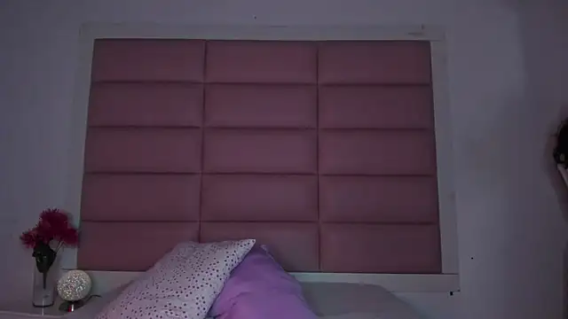 little-Emma online show from 7, 1, 2026