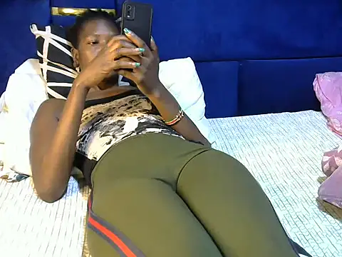 maya-bby online show from 28, 2, 2025