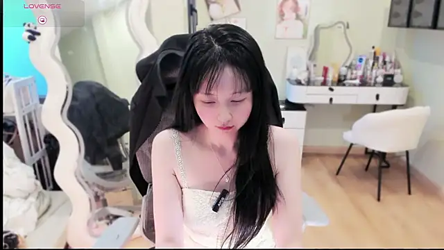 Nery Asian online show from 15, 3, 2026