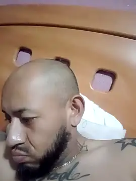 pineda1689 online show from 4, 12, 2024