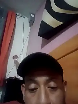 pineda1689 online show from 29, 1, 2025