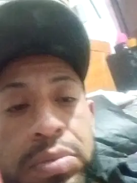 pineda1689 online show from 21, 4, 2026