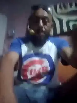 pineda1689 online show from 24, 9, 2025