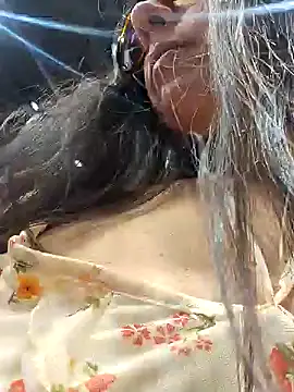 Reinacatchile online show from 8, 2, 2025