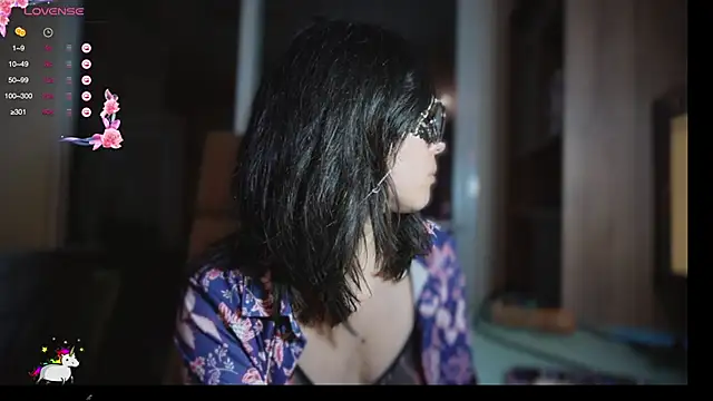 Reinacatchile online show from 2, 10, 2025