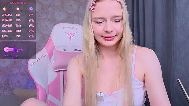 Snapshot of Milia_Parker chatting on 11, 7, 2026 Milia Parker online show from 11, 7, 2026