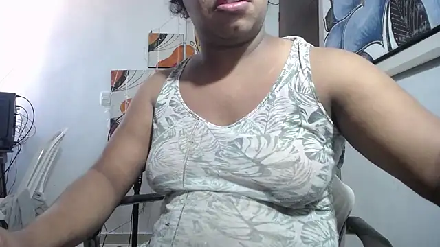 Snapshot of tsbigcock10incock chatting on 13, 2, 2026 tsbigcock10incock online show from 13, 2, 2026