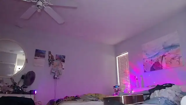 sweetnissapril online show from 6, 10, 2025