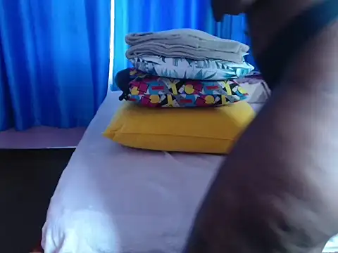 massive squirts online show from 5, 11, 2025