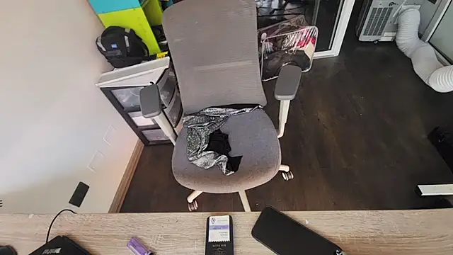 estivalia xxx online show from 13, 4, 2026