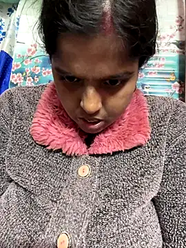 Snapshot of Beauty-queen chatting on 19, 12, 2025 Beauty-queen online show from 19, 12, 2025