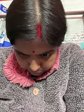 Snapshot of Beauty-queen chatting on 11, 1, 2026 Beauty-queen online show from 11, 1, 2026