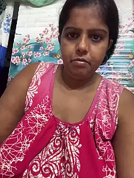 Snapshot of Beauty-queen chatting on 29, 10, 2025 Beauty-queen online show from 29, 10, 2025