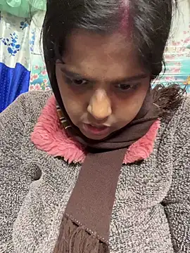 Snapshot of Beauty-queen chatting on 22, 12, 2025 Beauty-queen online show from 22, 12, 2025