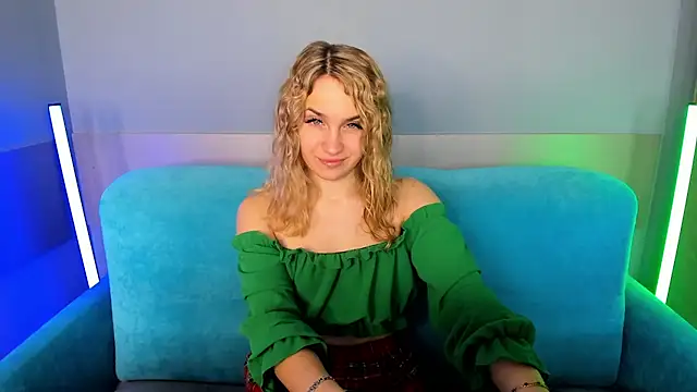 Milka Blond online show from 18, 3, 2025