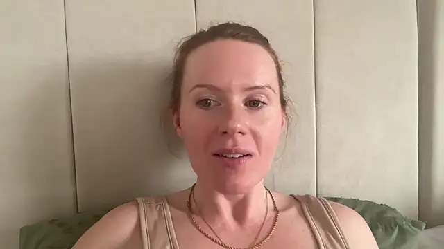 redheadrosie69 online show from 28, 9, 2025