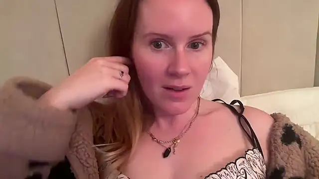 redheadrosie69 online show from 2, 10, 2025