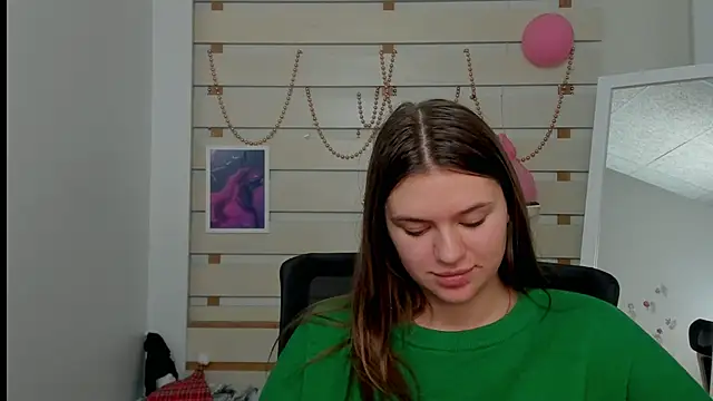 Josephine Kiss online show from 20, 2, 2025