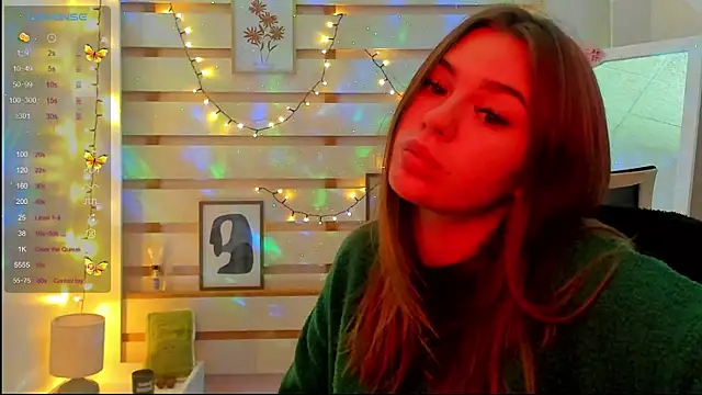 Josephine Kiss online show from 7, 10, 2025