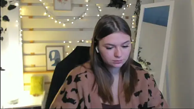 Snapshot of Josephine_Kiss chatting on 2, 3, 2026 Josephine Kiss online show from 2, 3, 2026