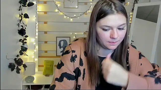 Josephine Kiss online show from 18, 3, 2026