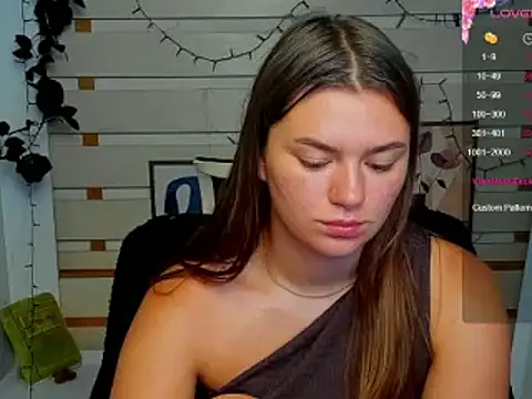 Josephine Kiss online show from 30, 6, 2026
