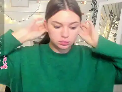 Josephine Kiss online show from 26, 11, 2025