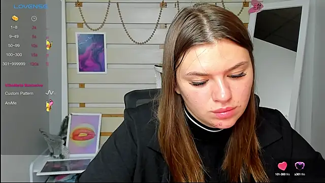 Josephine Kiss online show from 10, 9, 2025