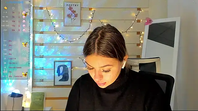 Josephine Kiss online show from 20, 10, 2025