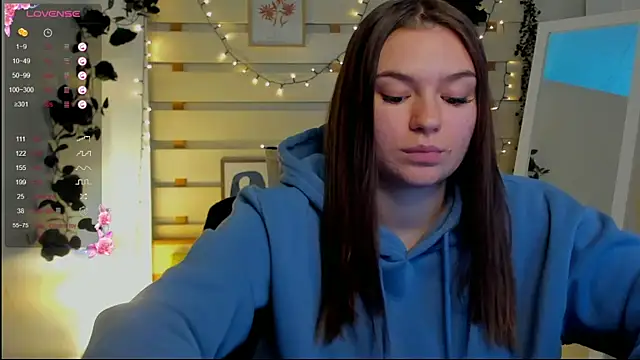 Snapshot of Josephine_Kiss chatting on 26, 2, 2026 Josephine Kiss online show from 26, 2, 2026