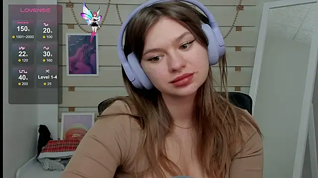 Josephine Kiss online show from 16, 3, 2025